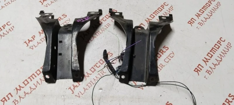 Кронштейн замка капота Nissan Qashqai J10 MR20