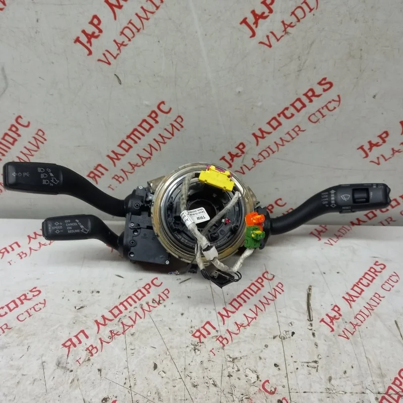 Блок подрулевых переключателей Audi Q7 4L BHK 2009