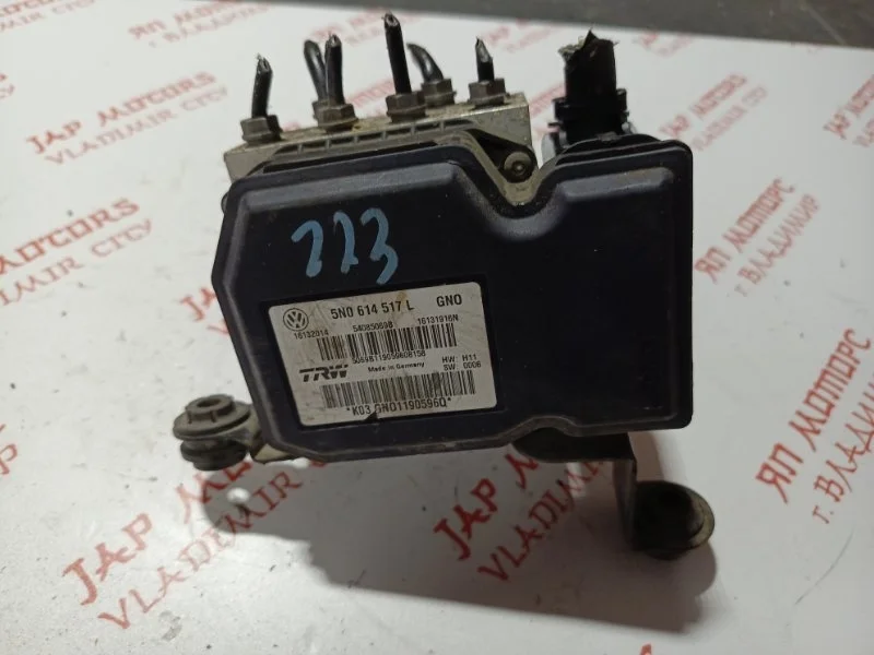 Блок ABS Volkswagen Tiguan CAW 2.0TSI 2009