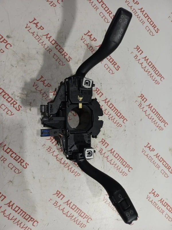 Блок подрулевых переключателей Audi A4 B8 СЕДАН