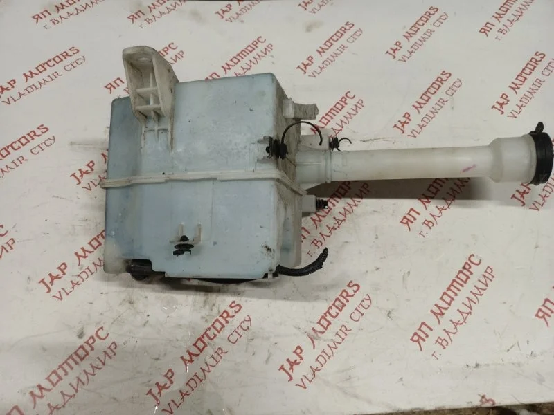 Бачок стеклоомывателя Chevrolet Aveo T300 F16D4