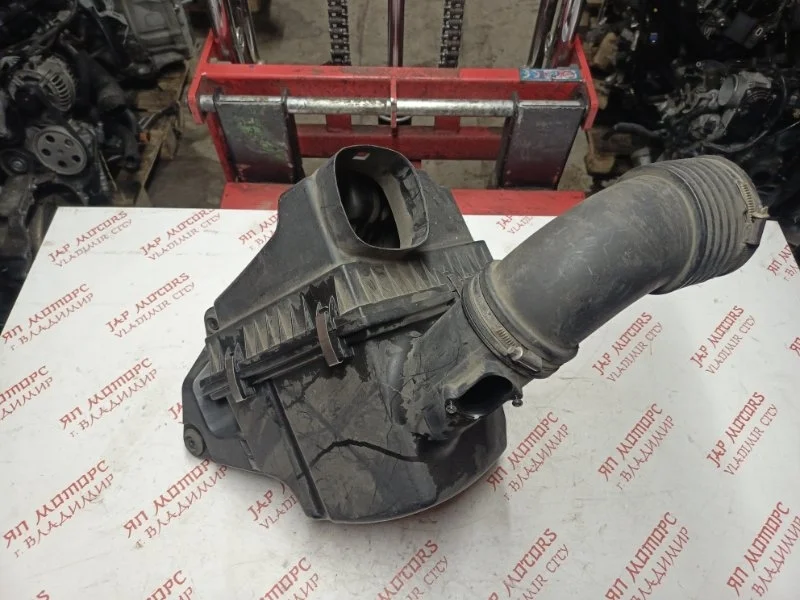 Корпус воздушного фильтра BMW X1 E84 N20B20A 2012