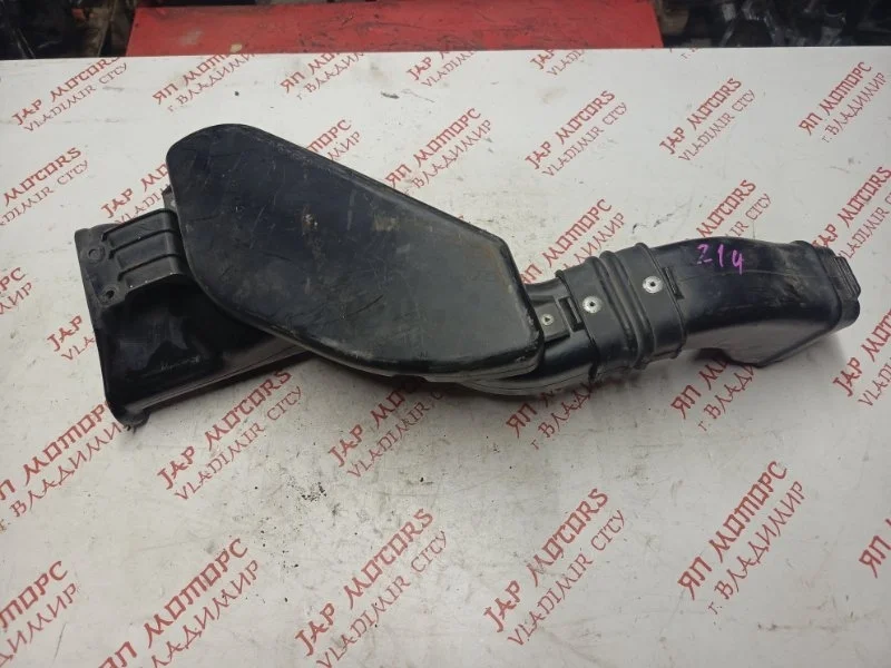 Воздухозаборник Mitsubishi Outlander XL 4B12 2008