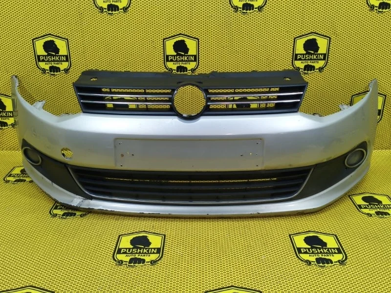 Бампер передний Volkswagen Polo
