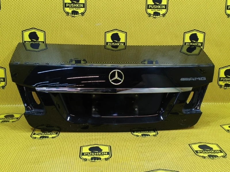 Крышка багажника Mercedes-Benz E-Class