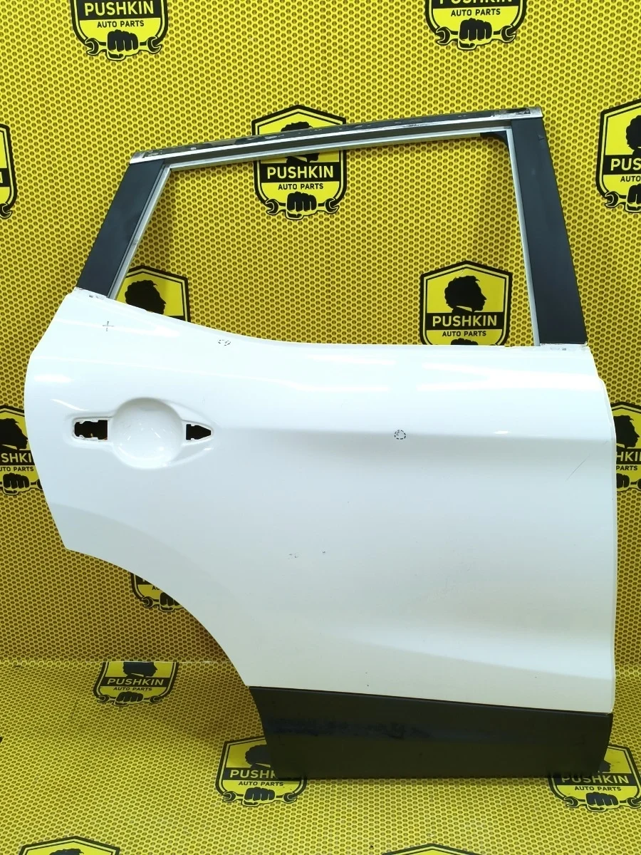 Дверь задняя правая Nissan Qashqai