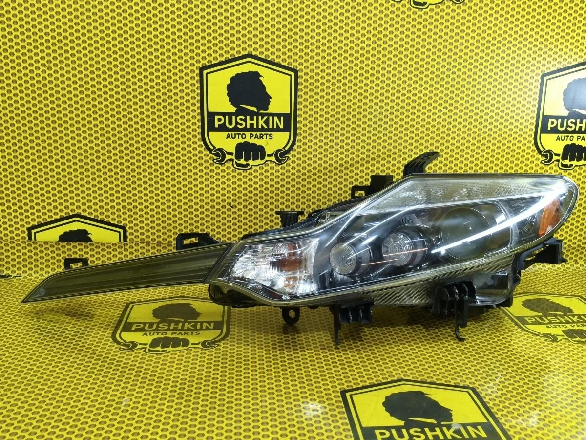 Фара левая Nissan Murano