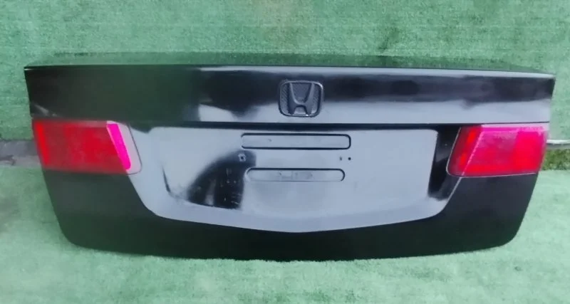 Крышка багажника Honda Accord