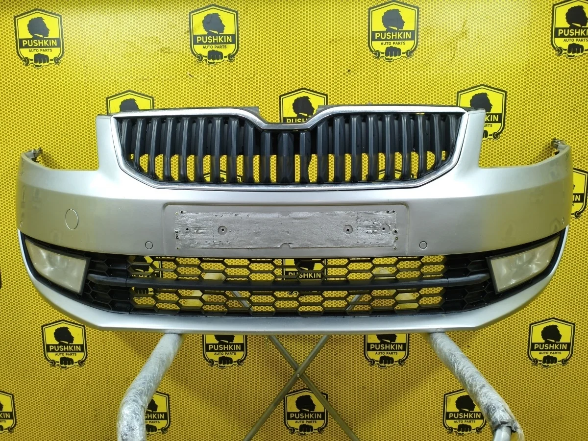 Бампер передний Skoda Octavia