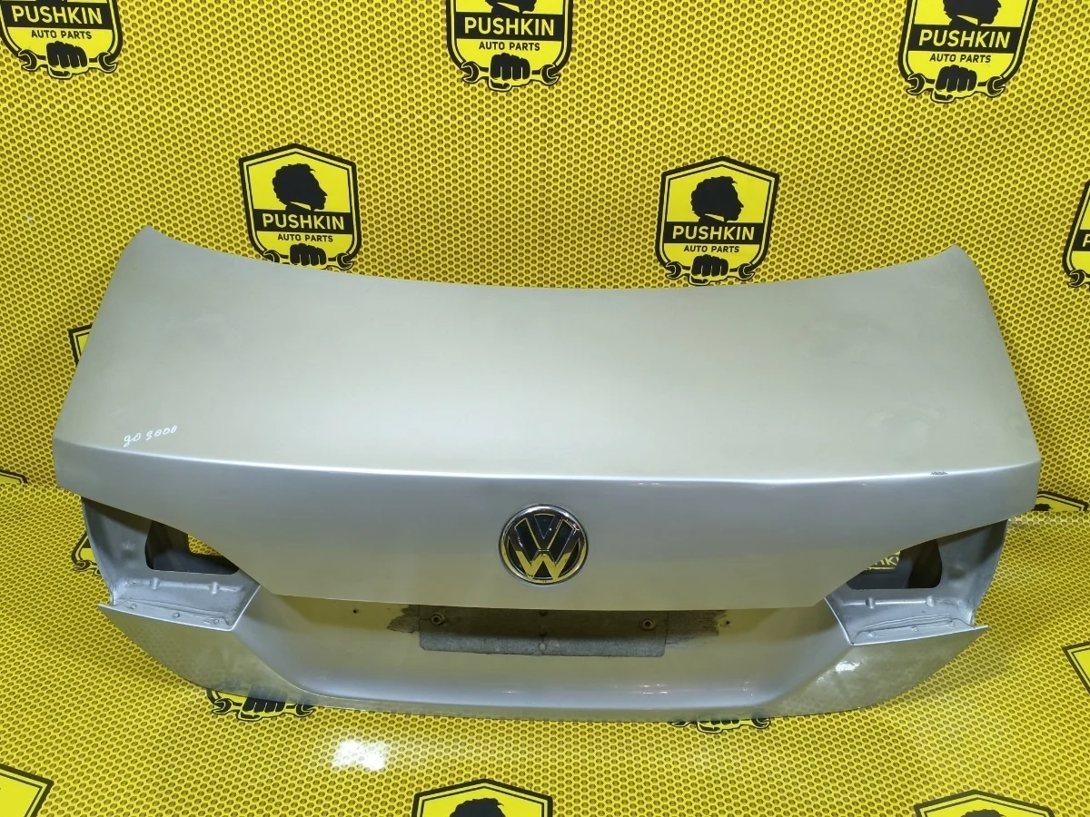Крышка багажника Volkswagen Jetta