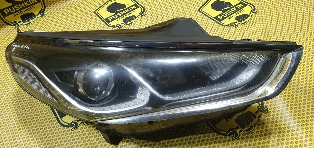 Фара правая Hyundai Sonata