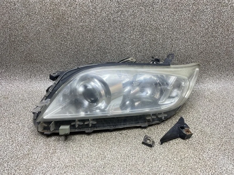 Фара Toyota Rav4 2011 8117042501 30 2.0 3ZR AT, передняя левая