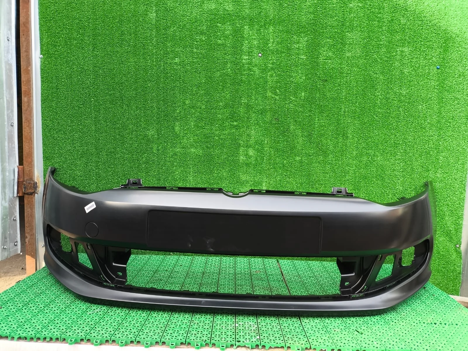 Бампер VOLKSWAGEN POLO 2010- передний новый оригинал POLO(2010-