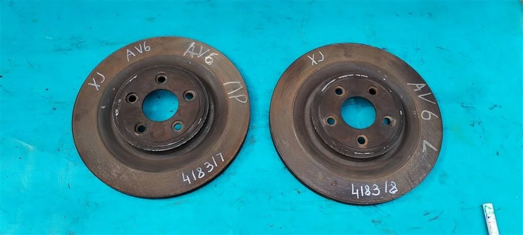 Диск тормозной передний Jaguar XJ X351 (2009-2015)