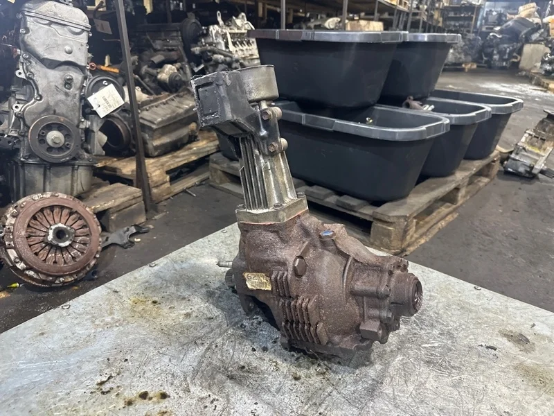 Раздатка редуктор Toyota Rav 4 2000-2005 3610042070 1AZ FE