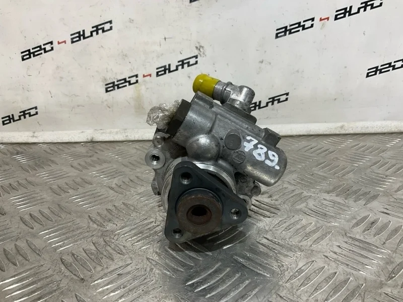Насос гидроусилителя Audi A6 4F0145155H C6 2.8