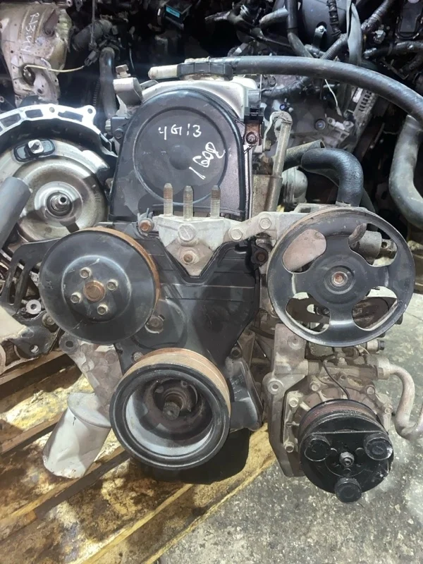 Двигатель Mitsubishi Lancer MD977595 4G13