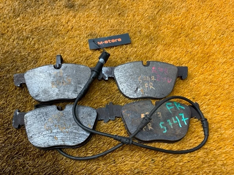 Колодки тормозные Bmw X5 2008 34116852253 E70 N52B30A, передние