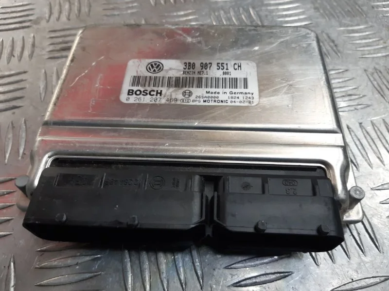 ЭБУ Volkswagen Passat B5 1.8T