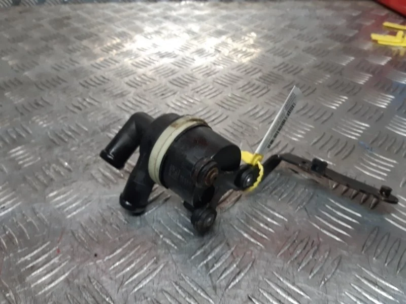 Насос водяной дополнительный ( помпа ), 12v