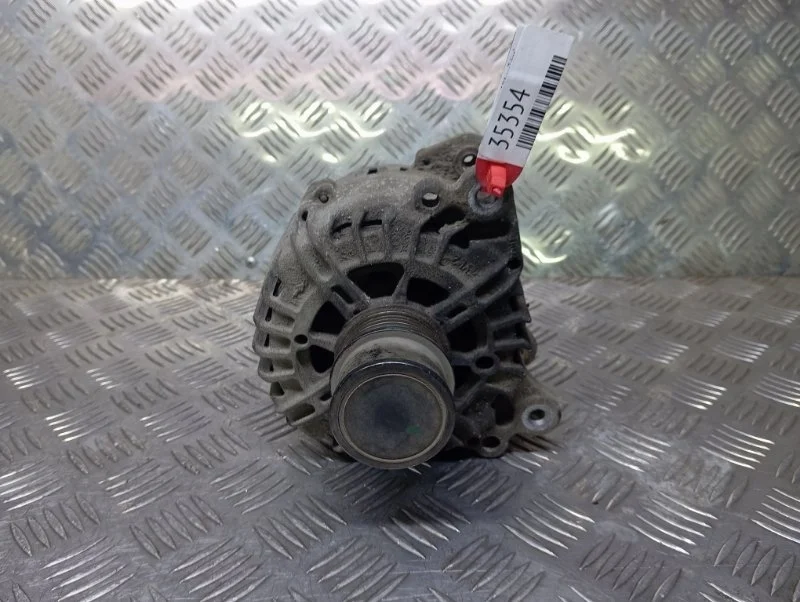 Генератор Volkswagen Golf 7 1.4TSI