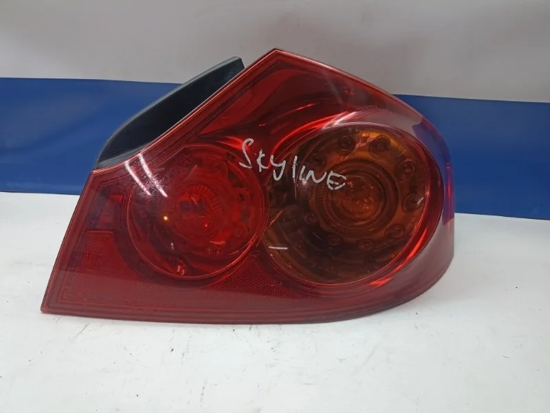 Фонарь Nissan Skyline 2008 26550JK000 PV36, задний правый