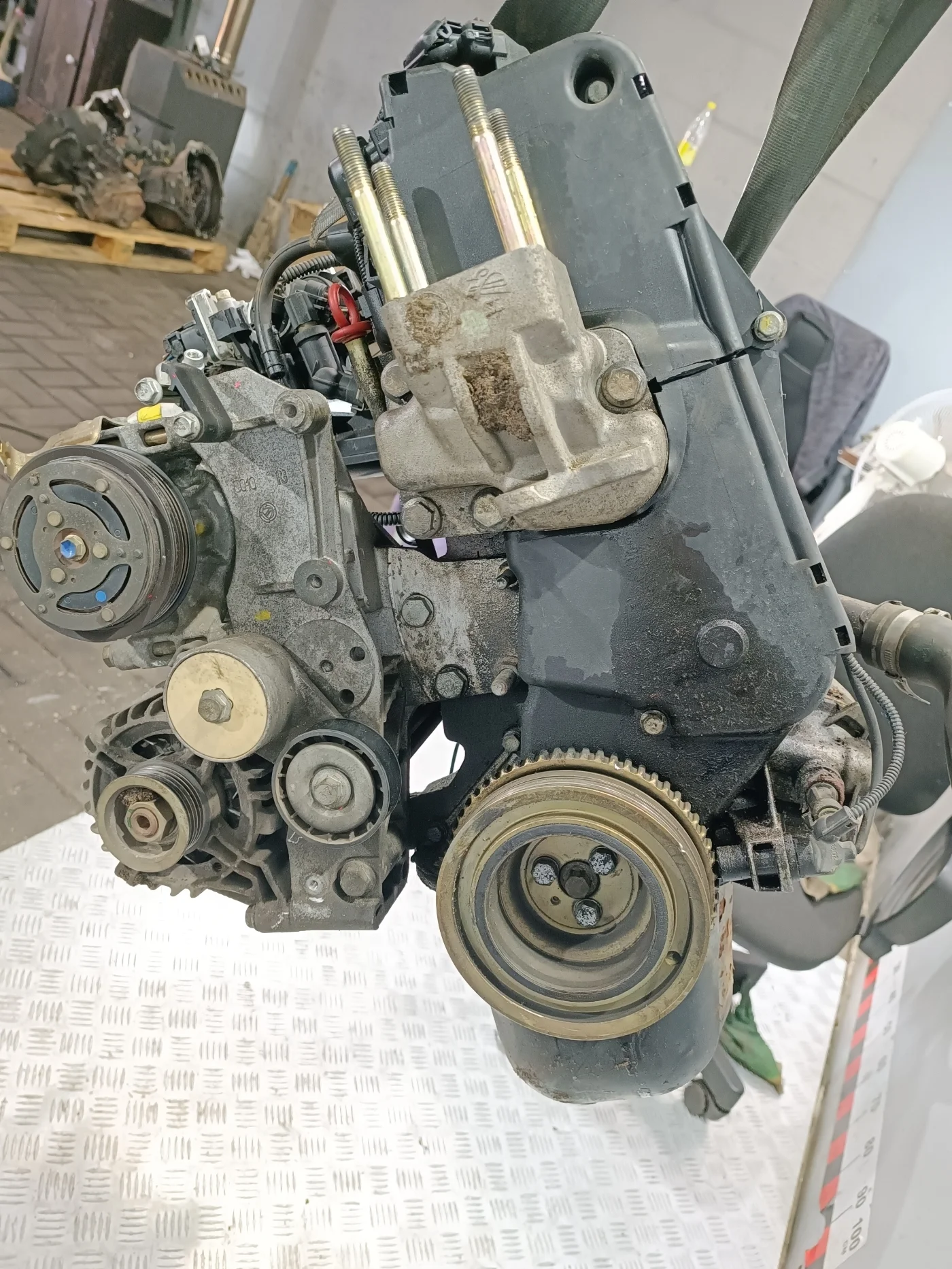 Двигатель 188a4000 Fiat Punto 2 1.2 Бензин