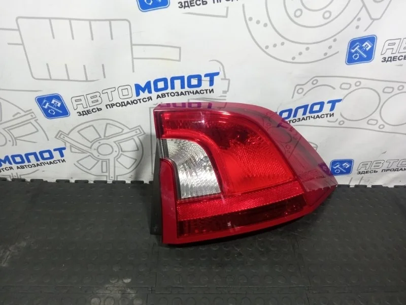 Фонарь задний правый Volvo S60 30796268 FS45 B4164T