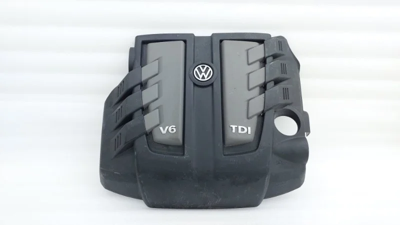 Накладка двигателя (декоративная) Volkswagen Touareg 2014 NF