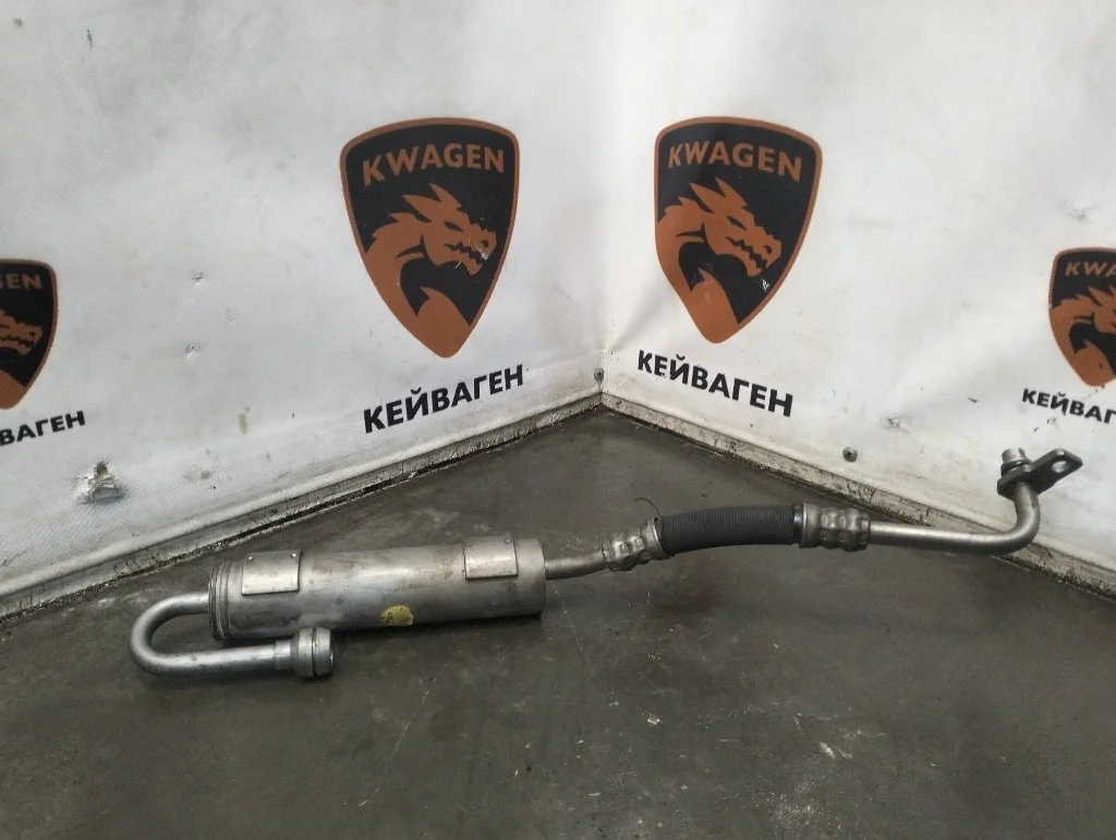 Трубка охлаждения акпп Audi Q5 8R