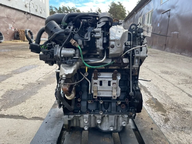 Двигатель Mercedes V-Class W447 R9M 1.6 DCI