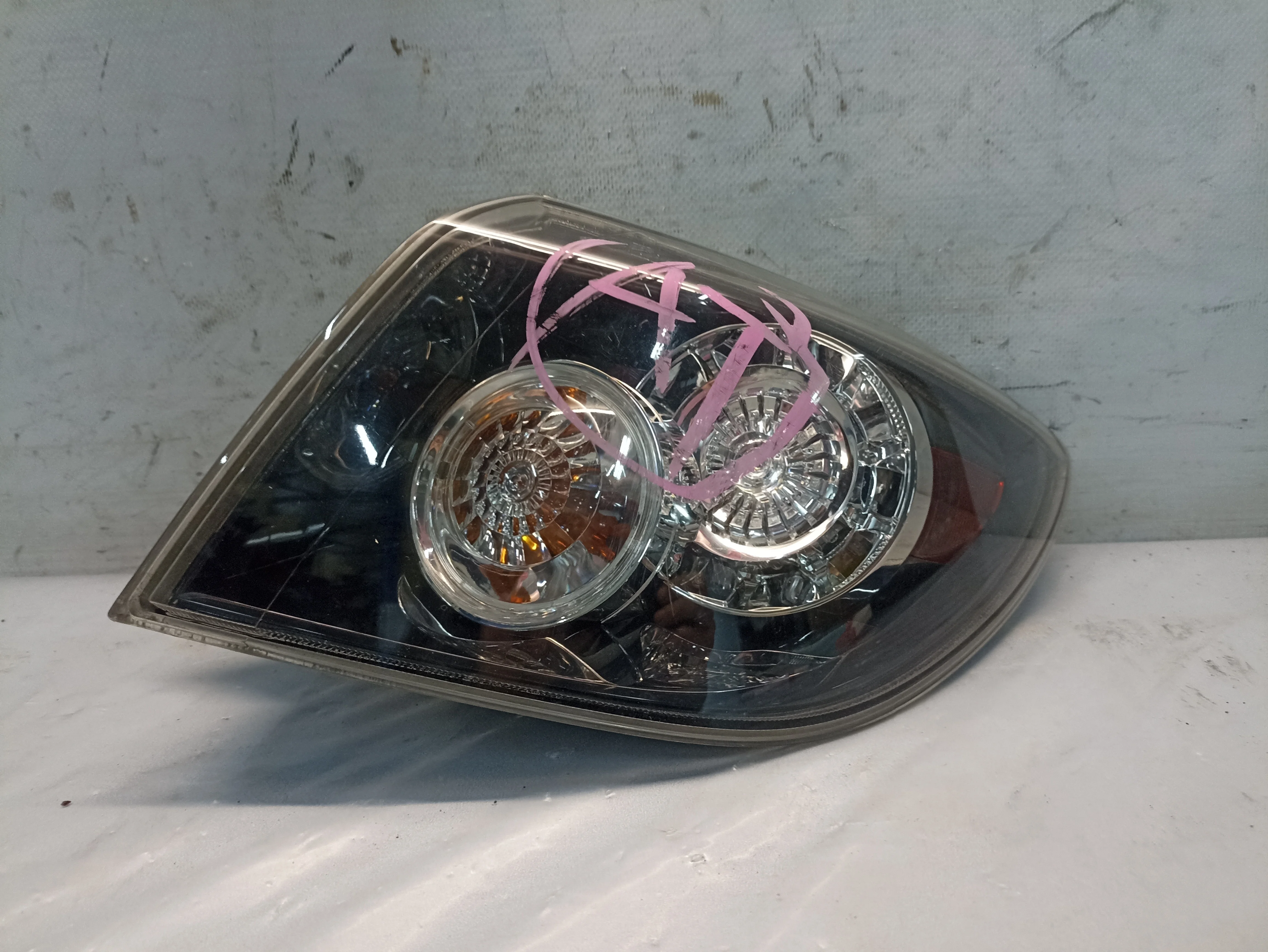 ФОНАРЬ MAZDA AXELA MAZDA3 BK BK3P BK5P BKEP 3805 4505 HATCHBACK LED 1 МОДЕЛЬ 2 МОДЕЛЬ ПРАВЫЙ BP4S51150E NA6959