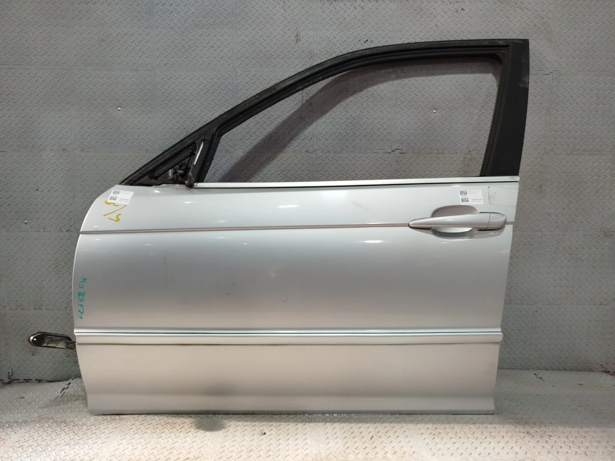 ДВЕРЬ BMW 3-SERIES E46 41517034151 ПЕРЕДНЯЯ ЛЕВАЯ SEDAN WAGON серебро, 354 KE658