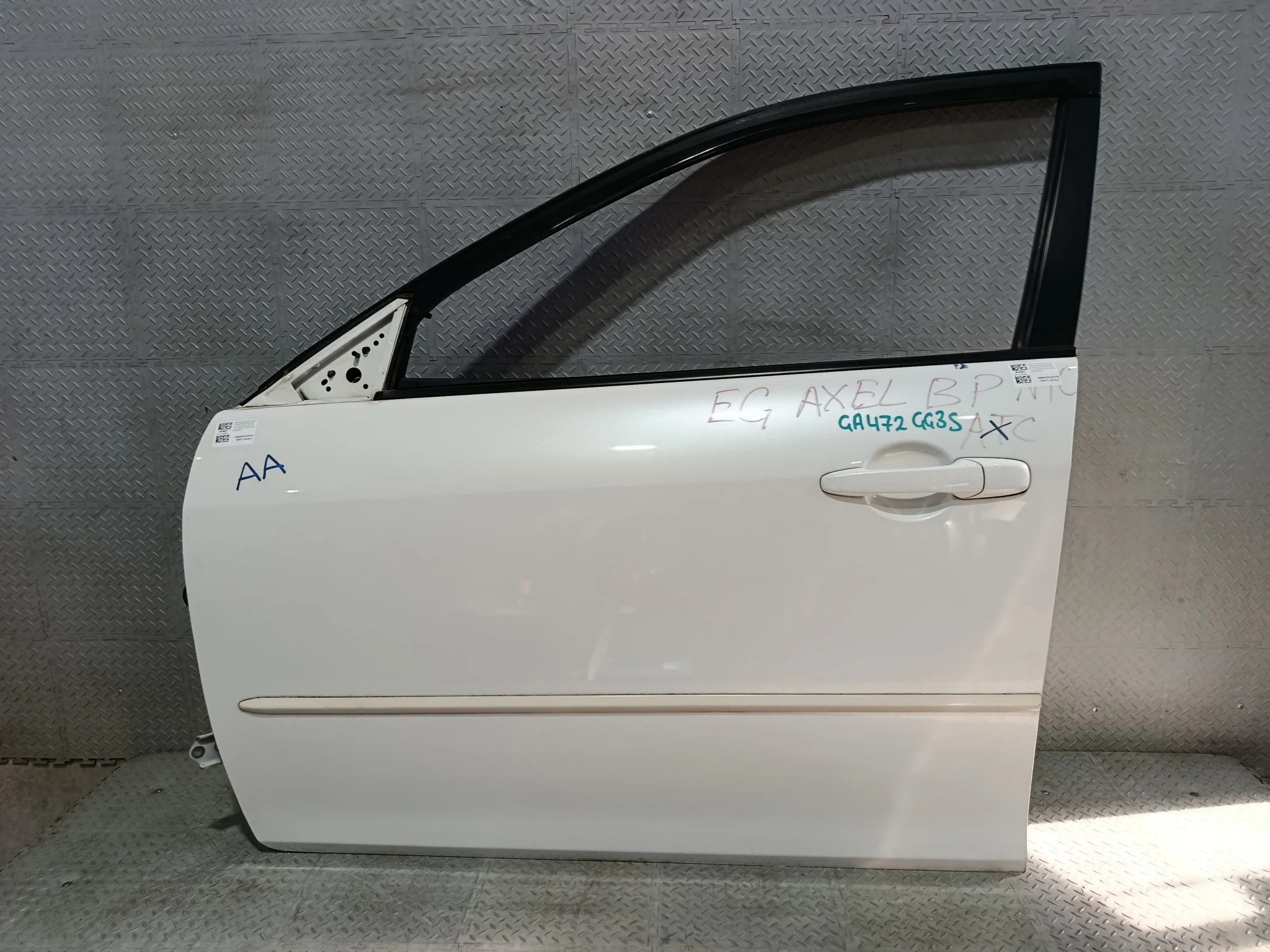 ДВЕРЬ MAZDA ATENZA MAZDA6 GG GG3P GG3S GGEP GGES GY GY3W GYEW GJYA5902XM ПЕРЕДНЯЯ ЛЕВАЯ белый, 25D GA472