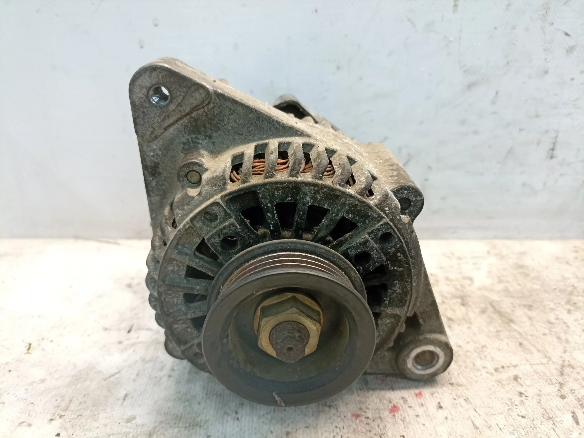 ГЕНЕРАТОР TOYOTA 1SZ-FE ECHO PLATZ VITZ YARIS SCP10 SCP11 2706023010 ОВАЛЬНАЯ ФИШКА 3 КОНТАКТА 70A S3951Z