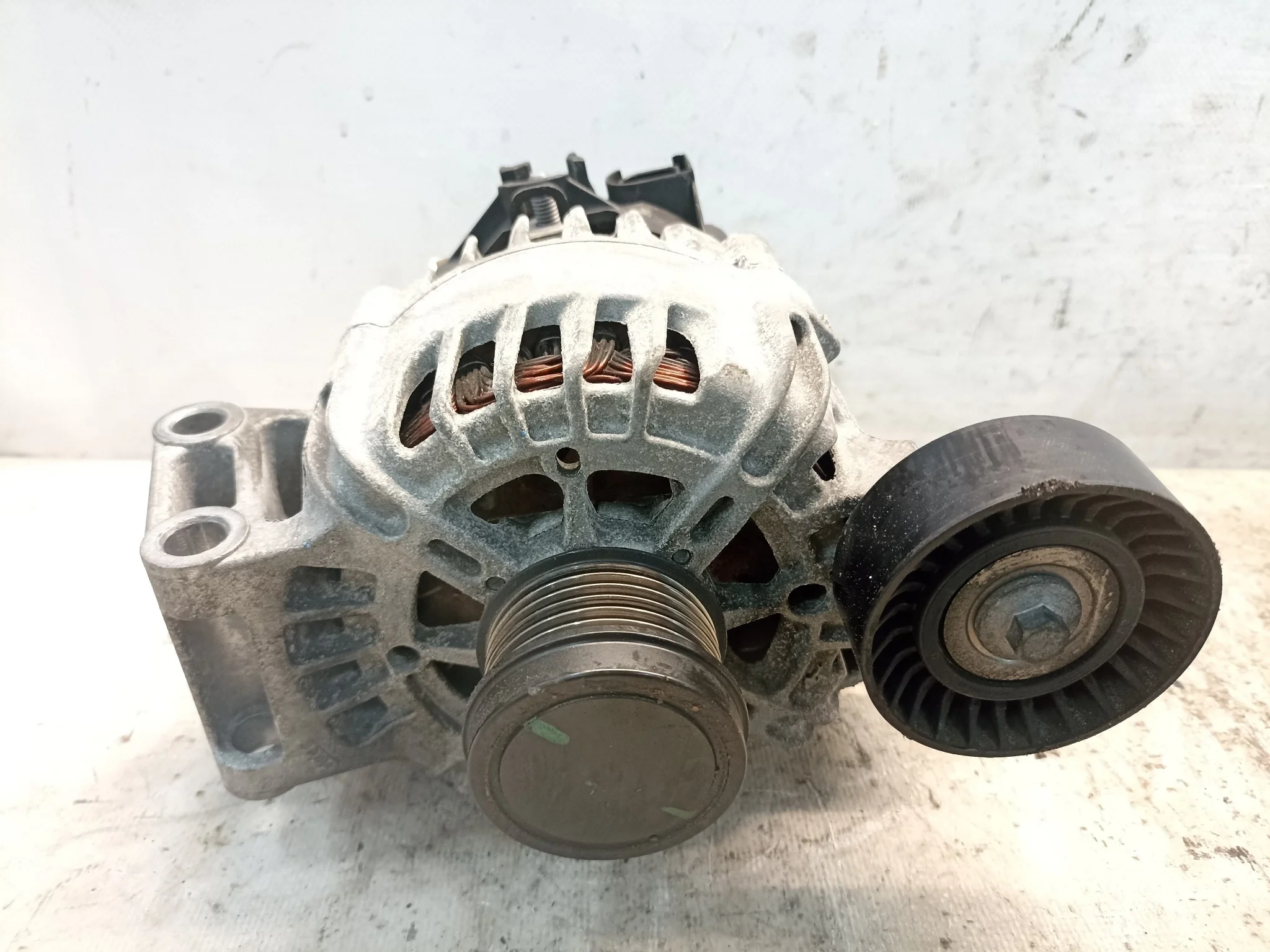 ГЕНЕРАТОР FORD JQMA JQMB JTBA JTBB JTMA KUGA MONDEO BD BE BG CBS 1763143 FG15T076 150A S4150Z