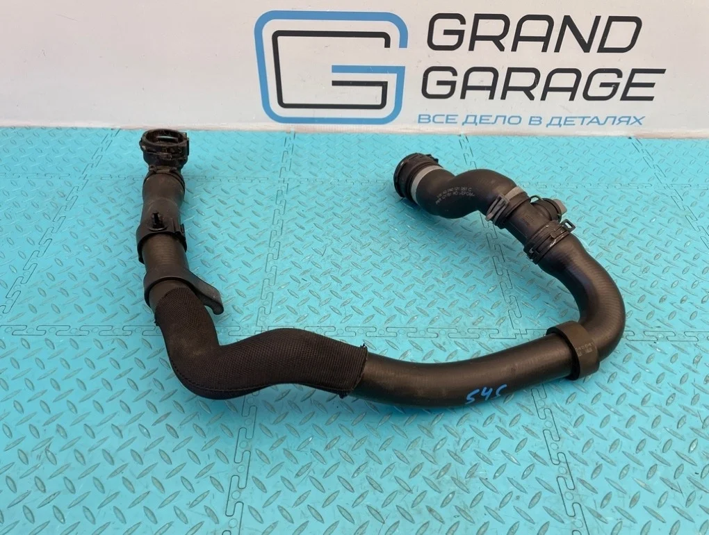 Патрубок охлаждения Volkswagen Tiguan 2010 5N0121051F 5N1 CCZC 2.0