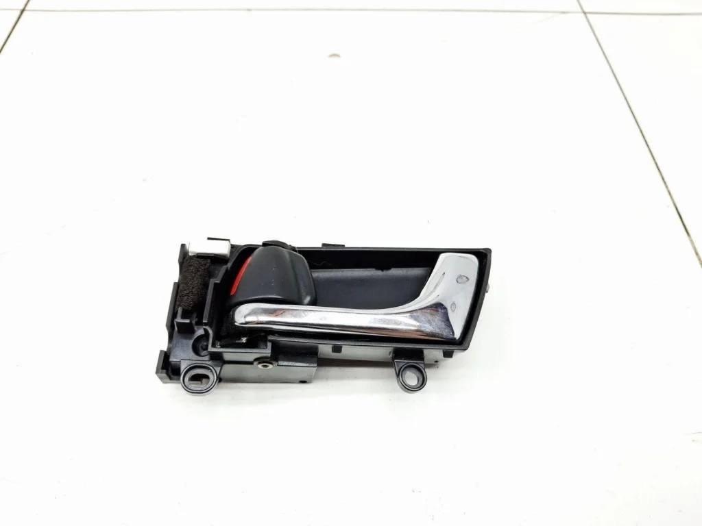 Ручка двери внутренняя левая Subaru Legacy (B13/BL/BP)