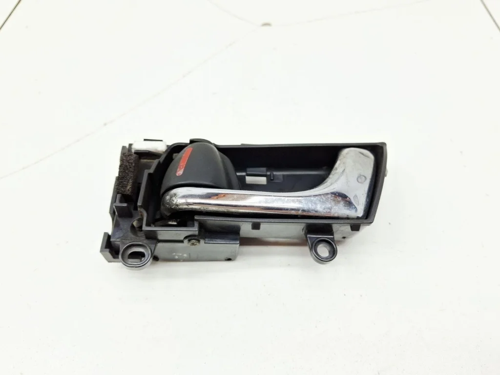 Ручка двери внутренняя левая Subaru Legacy (B13/BL/BP)
