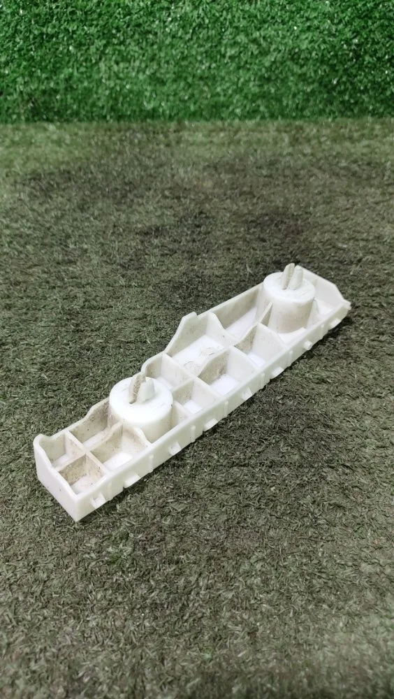 Кронштейн бампера Nissan Patrol 2011 622201LB0A Y62 VK56VD, передний правый