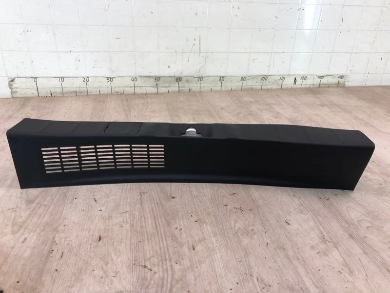 Обшивка Mitsubishi Outlander 3 2012 2013 2014 2015 2016 2017 2018 2019 2020 2021 7240A199XA GF, задняя