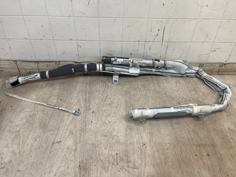 Подушка безопасности Mitsubishi Pajero Sport 2 2008 2009 2010 2011 2012 2013 2014 2015 7030A164 KH, правая