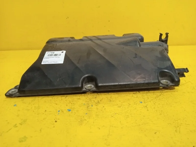 Резонатор воздушного фильтра MITSUBISHI Outlander 1 2003-2007