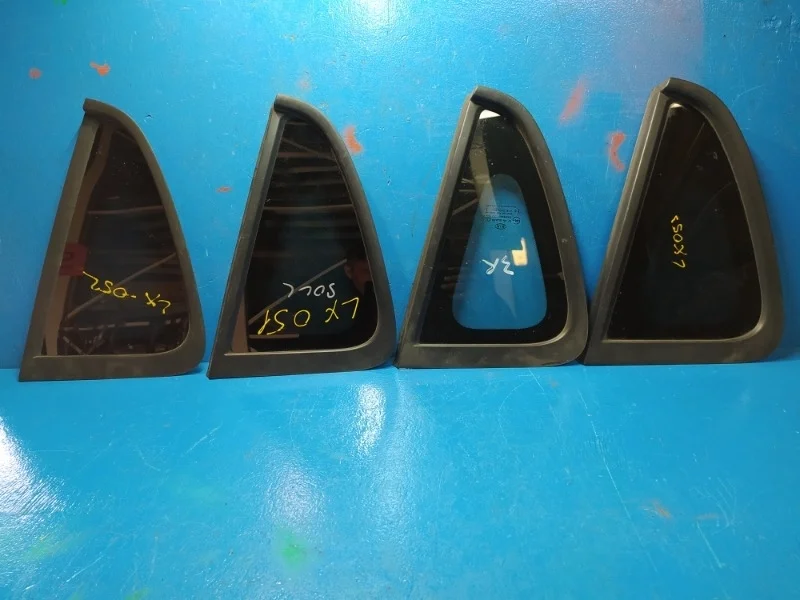 Стекло Kia Soul 2009-2014