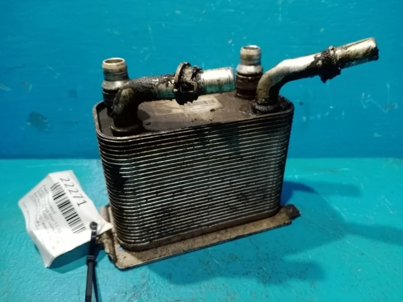 Радиатор масляный Land Rover Range 2003-2012