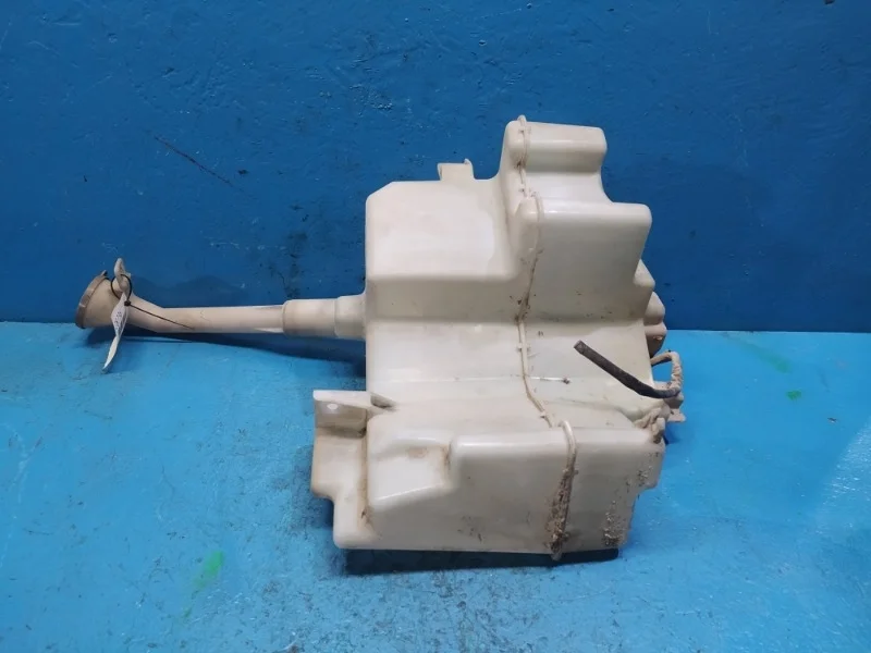 Бачок омывателя Infiniti M 2010-2014