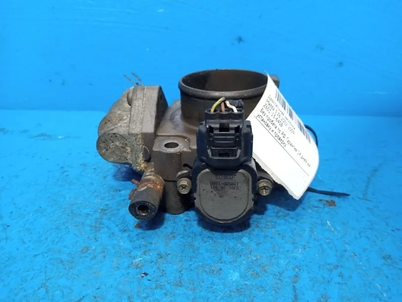 Дроссельная заслонка Mazda 3 2003-2009