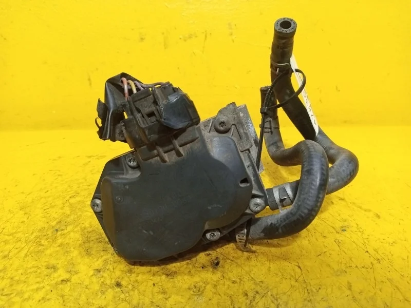 Клапан системы егр Nissan Pathfinder, Navara 2010-2014