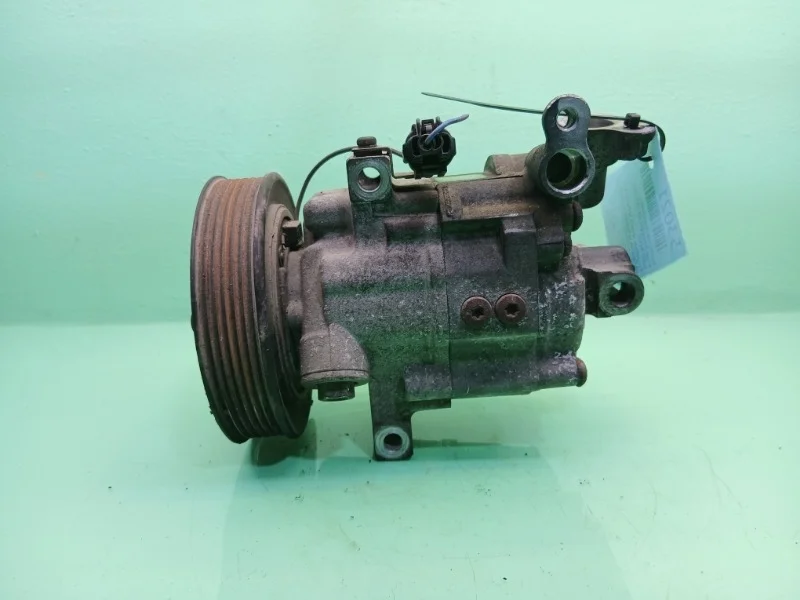Компрессор кондиционера Nissan Almera 2000-2008