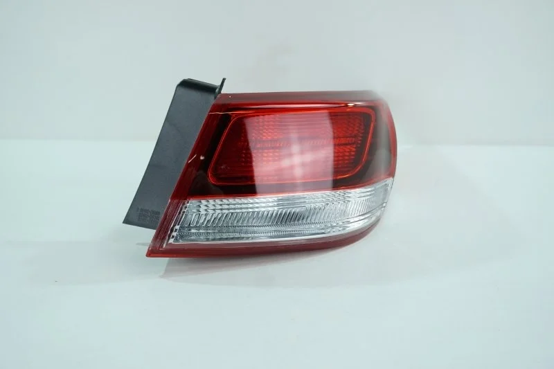 Фонарь Kia Rio 2015-2017 DIF6103010211 3, правый